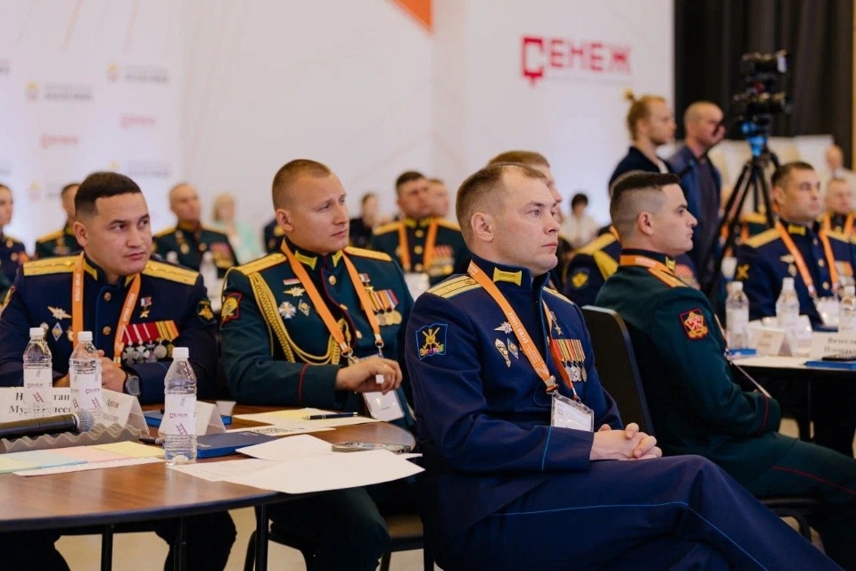 Трек наставничества запустили на Программе «Время героев»