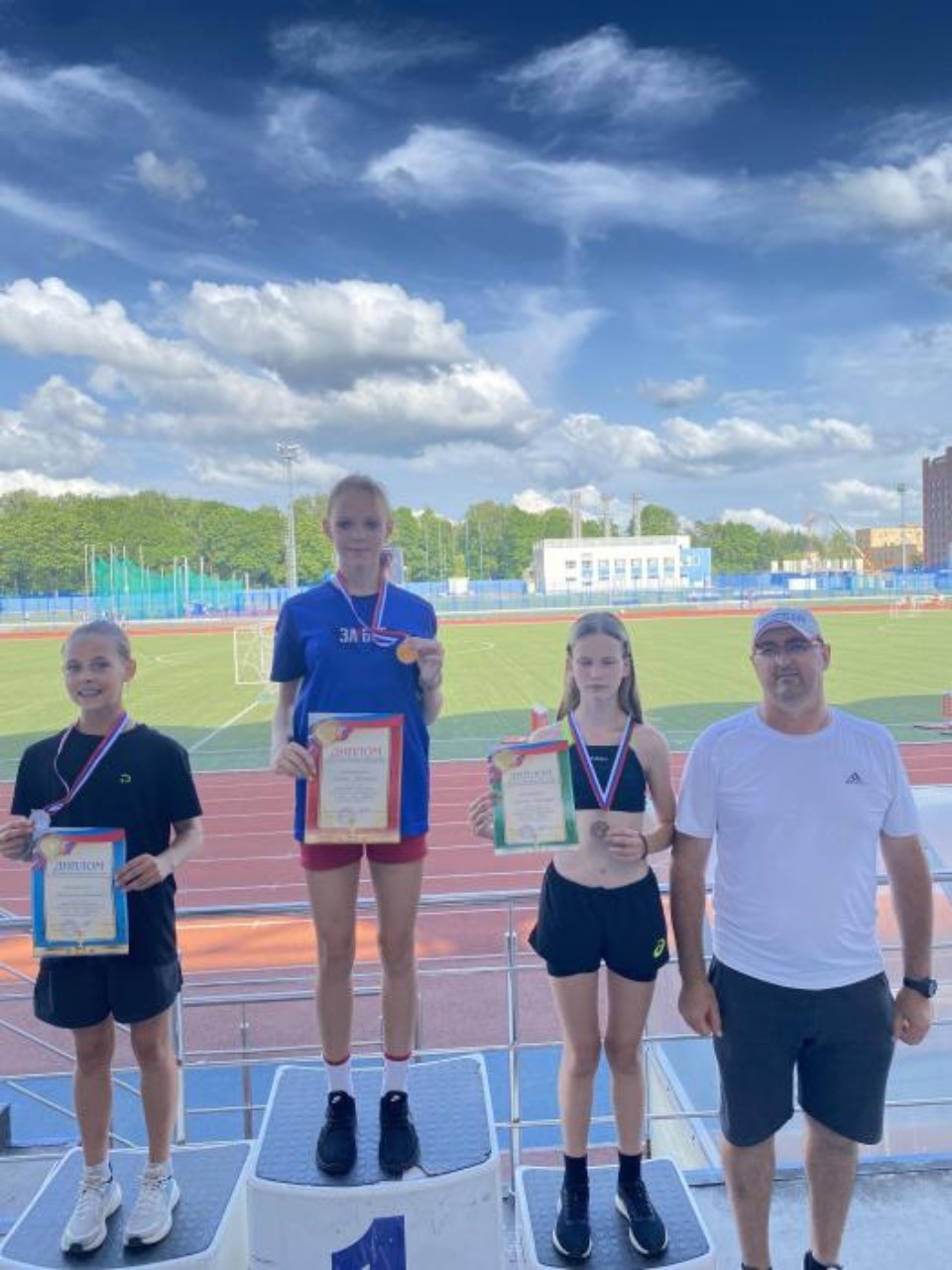 Псковичи завоевали призовые места на всероссийских соревнованиях по лёгкой атлетике