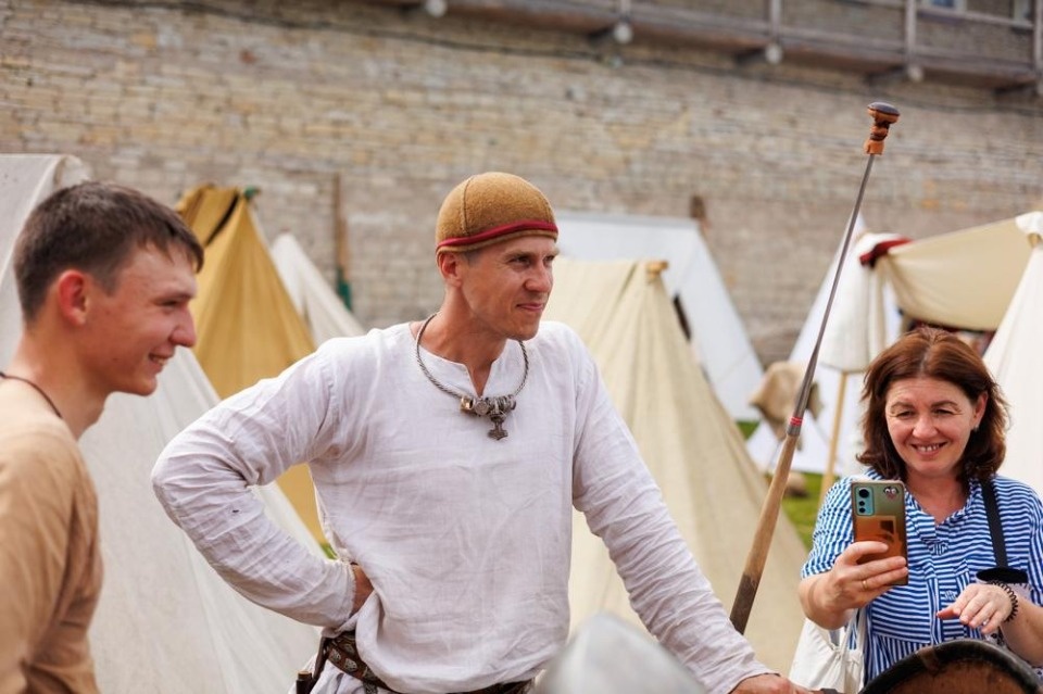 «Довмонт Псковский» «Довмонт Псковский»