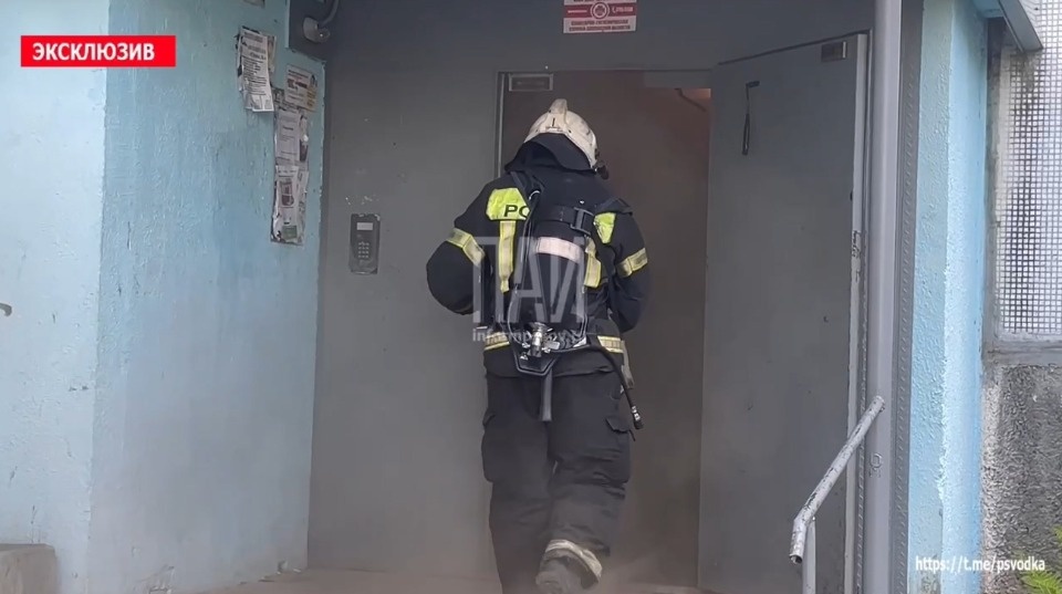  В многоквартирном доме в Пскове произошёл пожар  