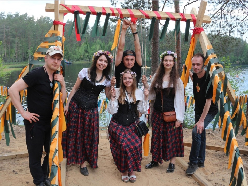 Группа «Bee Celtic» выступит на фестивале «Железный град» в Изборске 