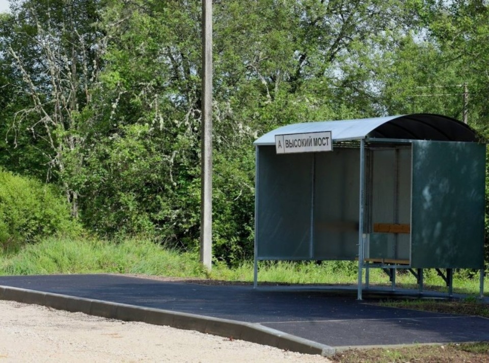 Более 16 км гравийной дороги привели в порядок в Печорском районе по нацпроекту