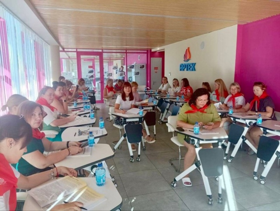 Псковские педагоги повысили квалификацию по воспитательной деятельности в Крыму