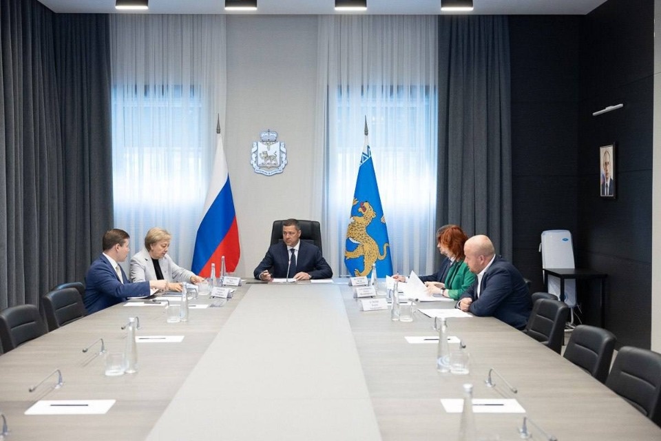 Реконструкция исторического здания под лингвистическую гимназию завершается в Печорах