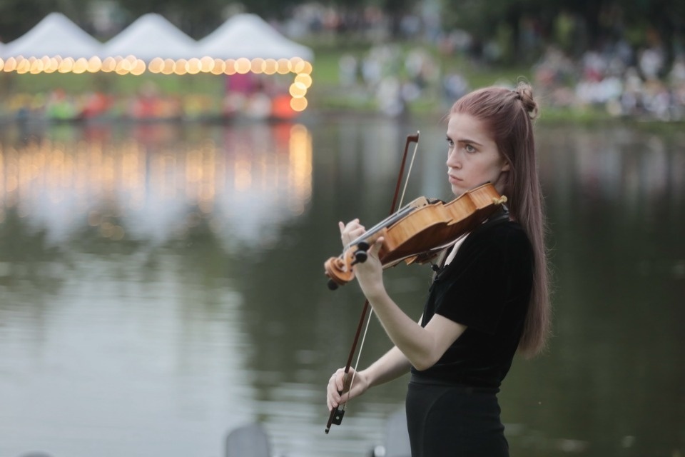 Музыка над водной гладью