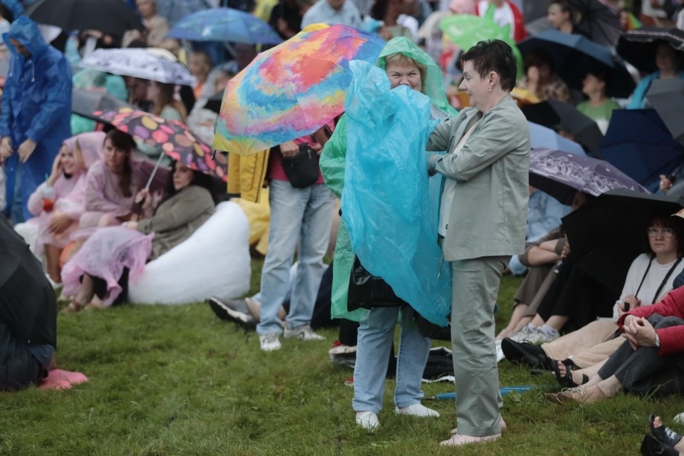 Музыка над водной гладью