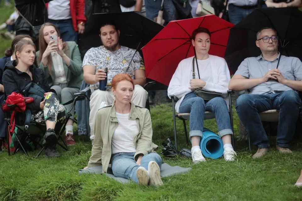 Музыка над водной гладью