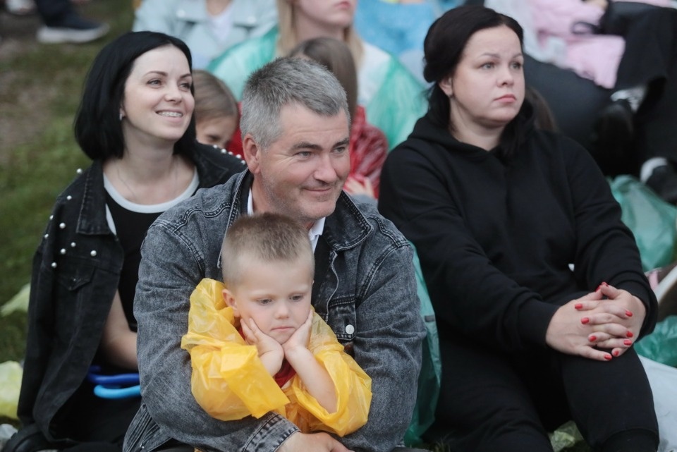 Музыка над водной гладью