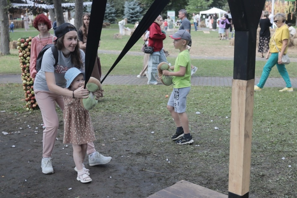 Ярмарка «Лешуга» в Пскове