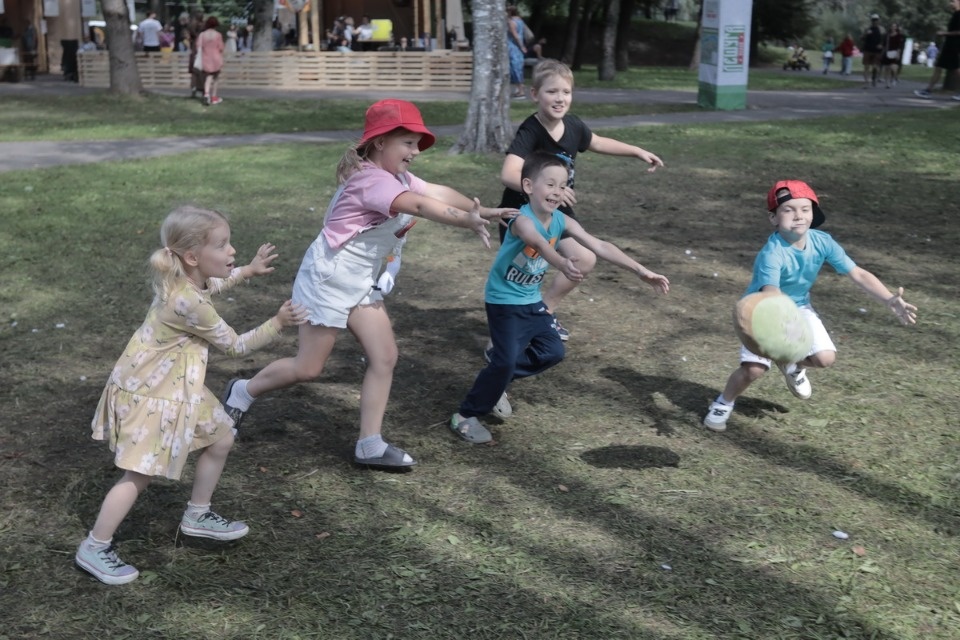 Ярмарка «Лешуга» в Пскове