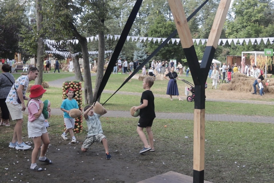 Ярмарка «Лешуга» в Пскове