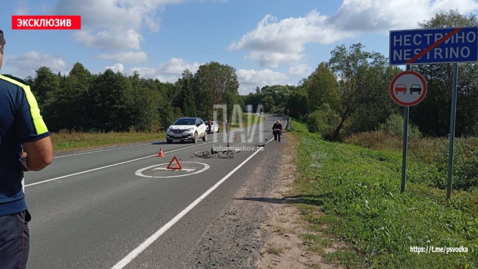 Велосипедист скончался в результате столкновения с УАЗом в Порхове Велосипедист скончался в результате столкновения с УАЗом в Порхове