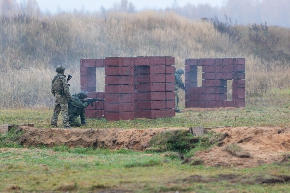 На полигоне «Завеличье» в Псковском районе проводятся плановые учения
