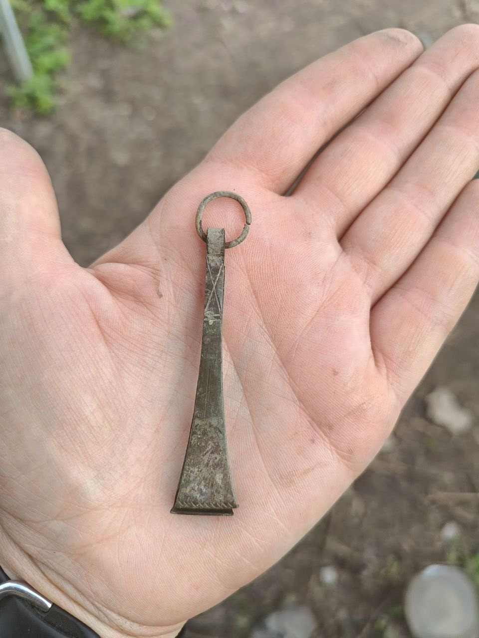 Очередными находками из раскопа на Красноармейской набережной в Пскове поделились археологи