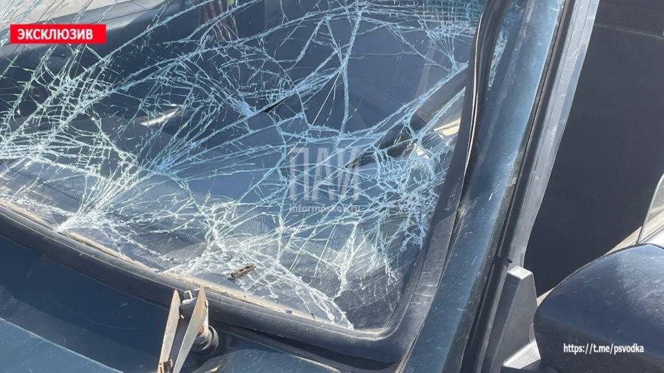 Пешехода госпитализировали в критическом состоянии в результате ДТП в Пскове 