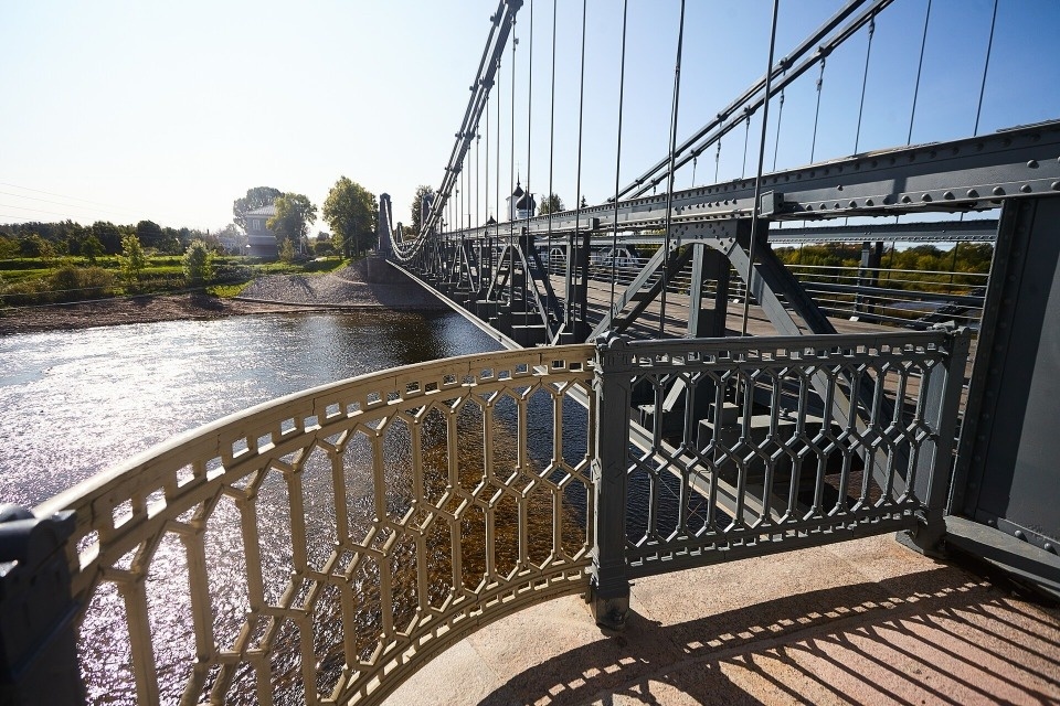 Цепные мосты в Острове перекроют до 10 сентября из-за съемок фильма