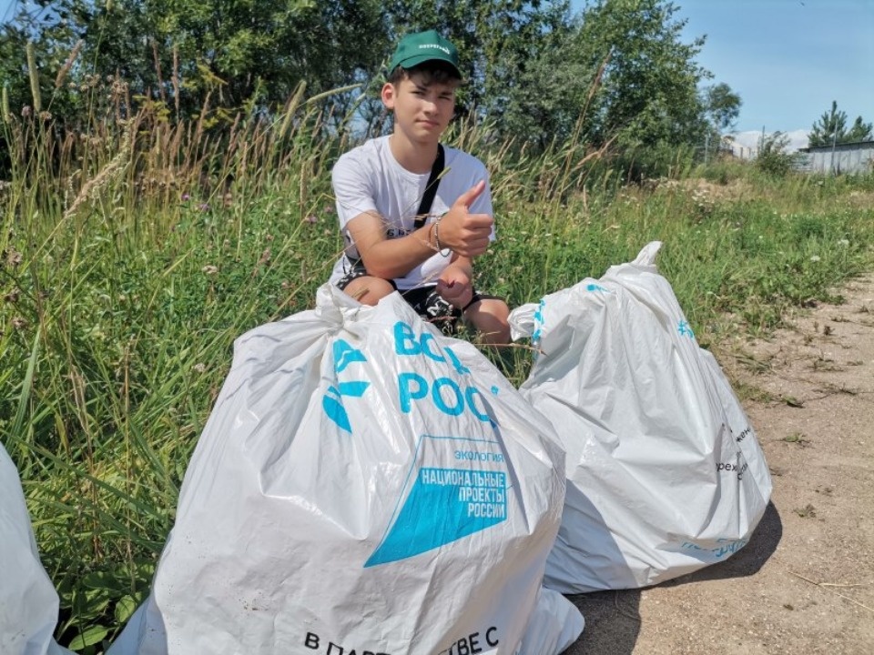 Около 60 километров береговой линии очистили в этом году в Псковской области 