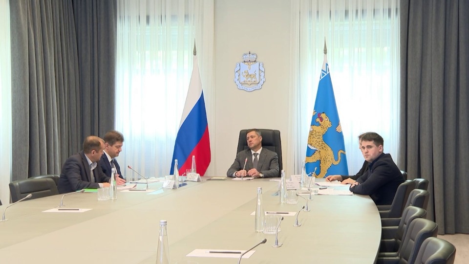 Недобросовестные подрядчики срывают работы в Себежской районной больнице