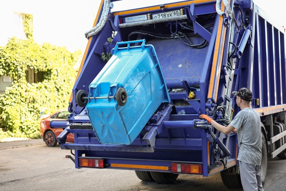 На 100% налажен вывоз ТКО в Псковской области