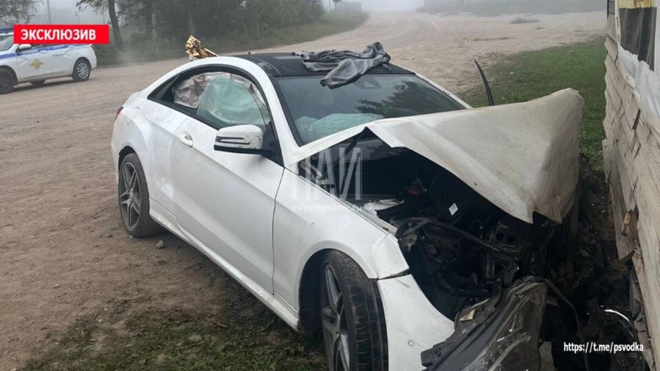 Двух человек госпитализировали после ДТП в Себежском районе Двух человек госпитализировали после ДТП в Себежском районе