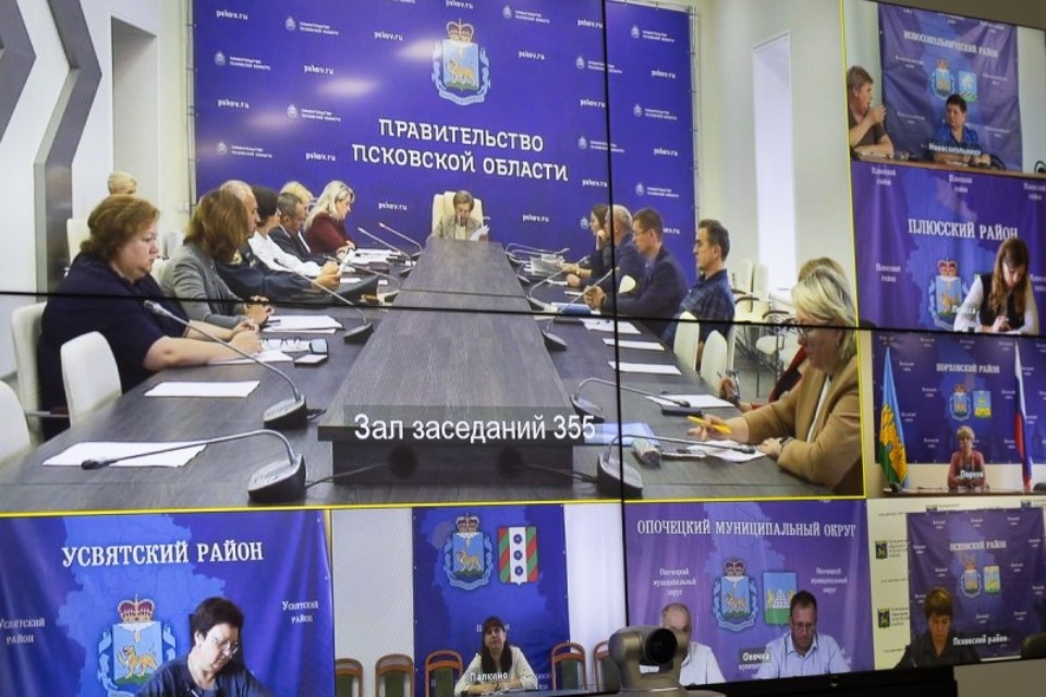 Более 44 тысяч человек вакцинировались от гриппа и ОРВИ в Псковской области