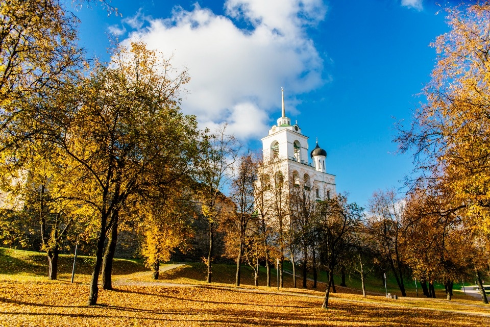 До +22 градусов ожидается в Псковской области 23 сентября 