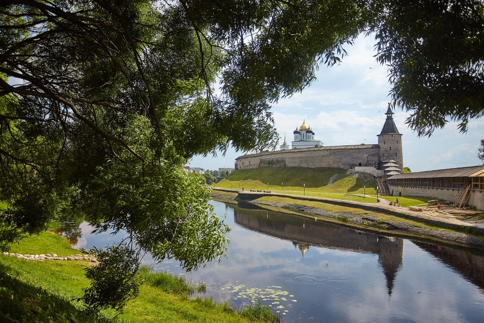 Псковский кремль вошел в топ популярных мест на Северо-Западе Псковский кремль вошел в топ популярных мест на Северо-Западе