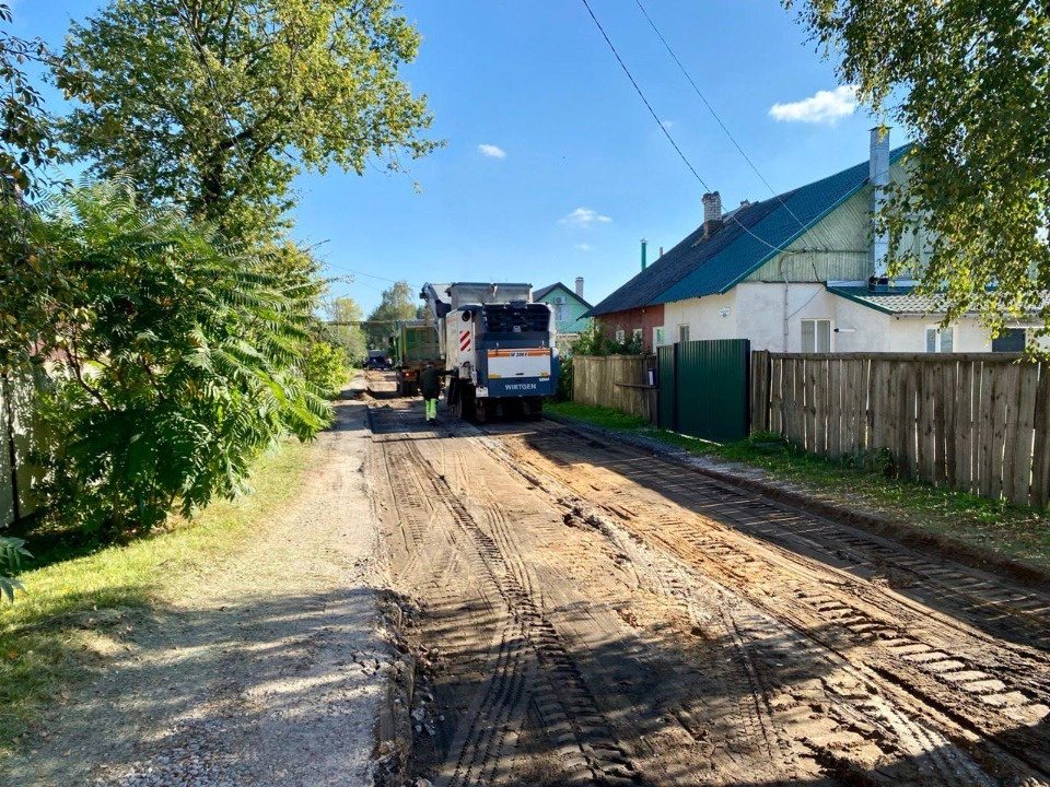 Ремонт шести улиц в псковском Корытово завершится до 15 ноября