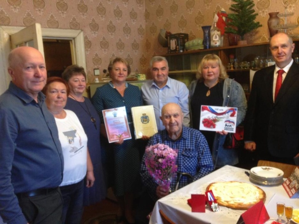 Ветерану из Новоржева исполнилось 100 лет 