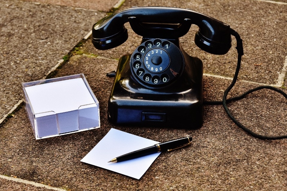 В Псковской области действует горячая линия «Верное направление», помогающая тяжелобольным людям В Псковской области действует горячая линия «Верное направление», помогающая тяжелобольным людям