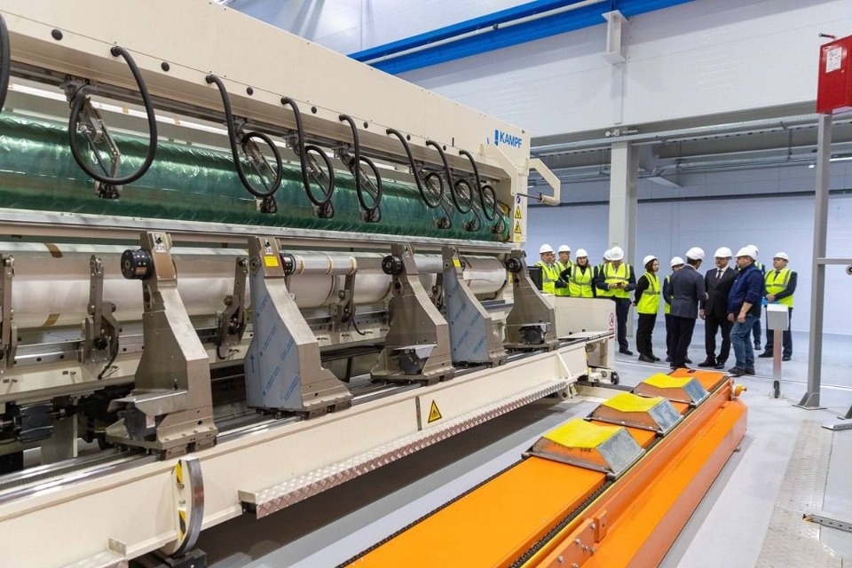 Псковский губернатор поздравил работников машиностроительной отрасли с профессиональным праздником