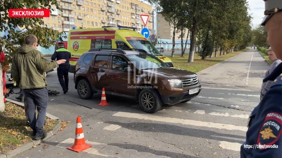 Самокатчик спровоцировал ДТП на Рижском проспекте в Пскове Самокатчик спровоцировал ДТП на Рижском проспекте в Пскове