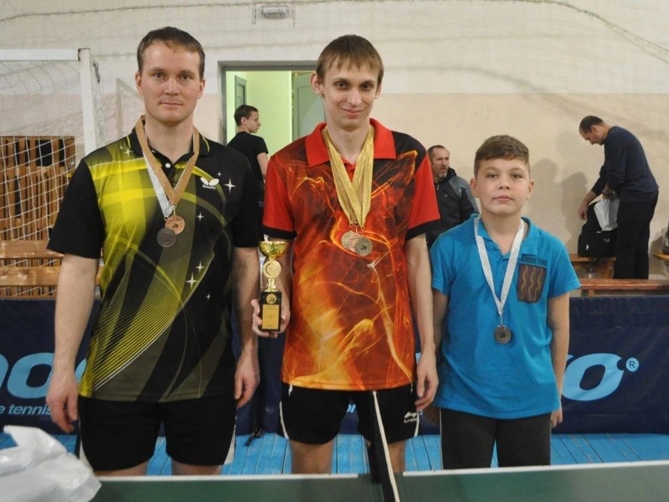 Уроженец Великих Лук стал победителем всероссийский соревнований по настольному теннису Уроженец Великих Лук стал победителем всероссийский соревнований по настольному теннису