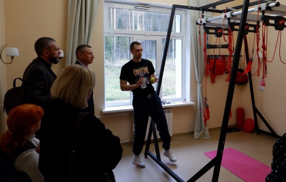 Псковская делегация обсудила вопросы адаптации участников СВО с коллегами из субъектов СЗФО