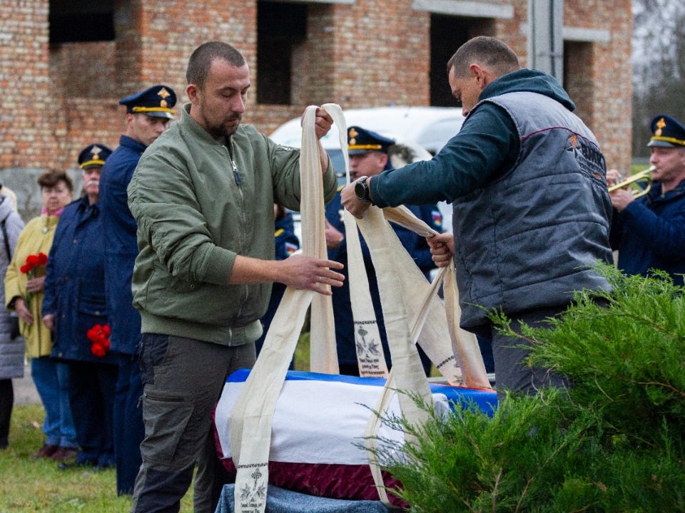 В последний путь В последний путь