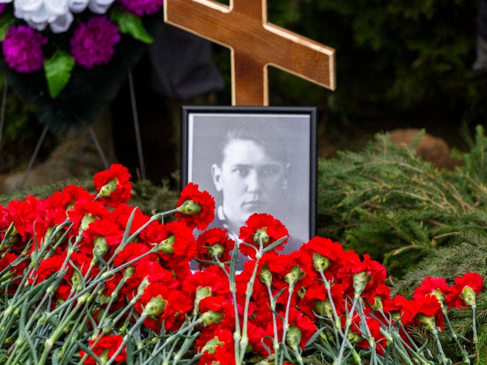 В последний путь В последний путь