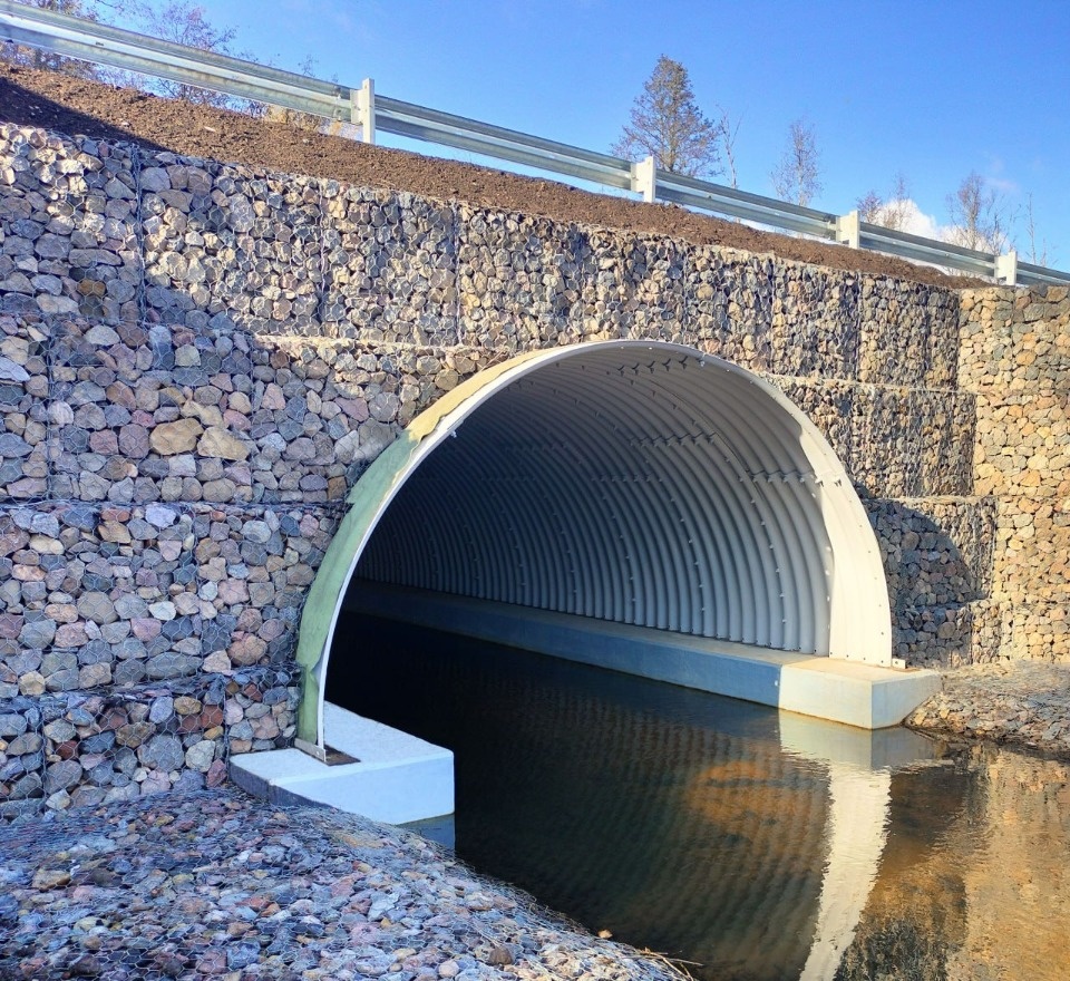 Мост через реку Лосьма в Себежском районе отремонтировали и ввели в эксплуатацию Мост через реку Лосьма в Себежском районе отремонтировали и ввели в эксплуатацию