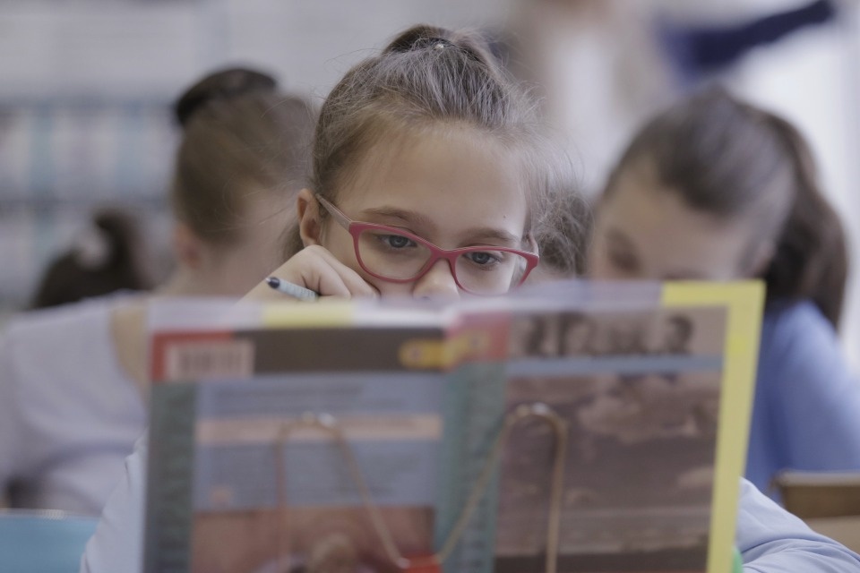 Классическая музыка будет звучать в псковских школах вместо звонков Классическая музыка будет звучать в псковских школах вместо звонков