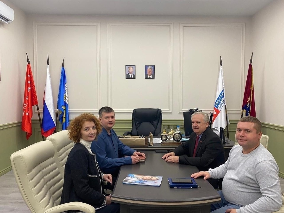 Саратовская областная организация профсоюза работников здравоохранения РФ стала «профсоюзным шефом» для своих псковских коллег