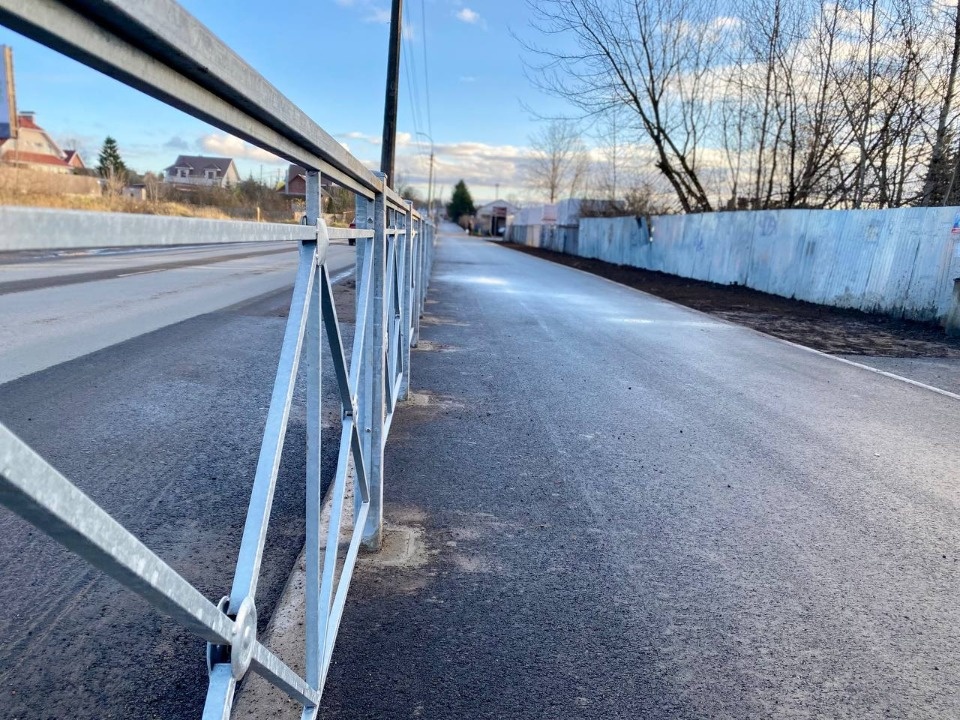 Новый тротуар появился на улице Яна Райниса в Пскове Новый тротуар появился на улице Яна Райниса в Пскове