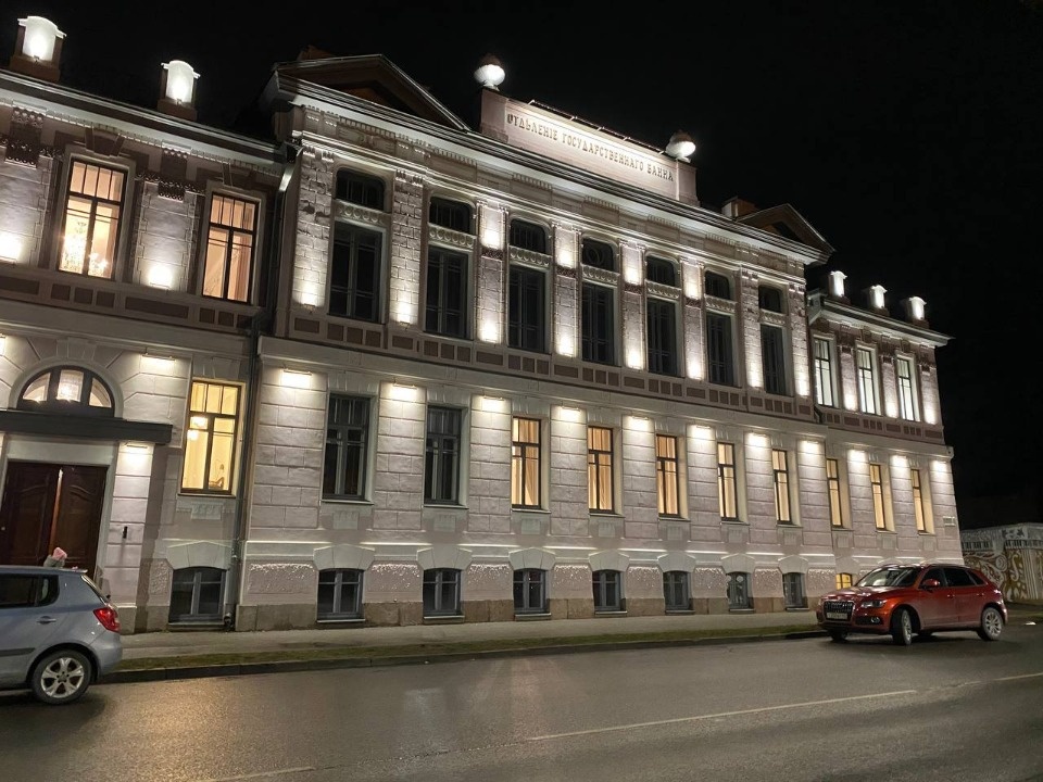 В центре Пскова тестируют архитектурную подсветку