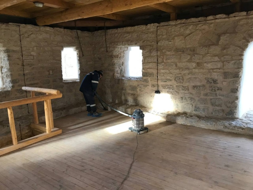 В Печорах завершается реставрация башни Верхних решеток