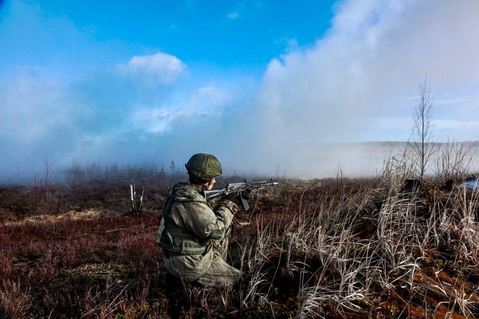 Военные учения на одном из псковских полигонов продлятся до 31 мая 2025 года Военные учения на одном из псковских полигонов продлятся до 31 мая 2025 года