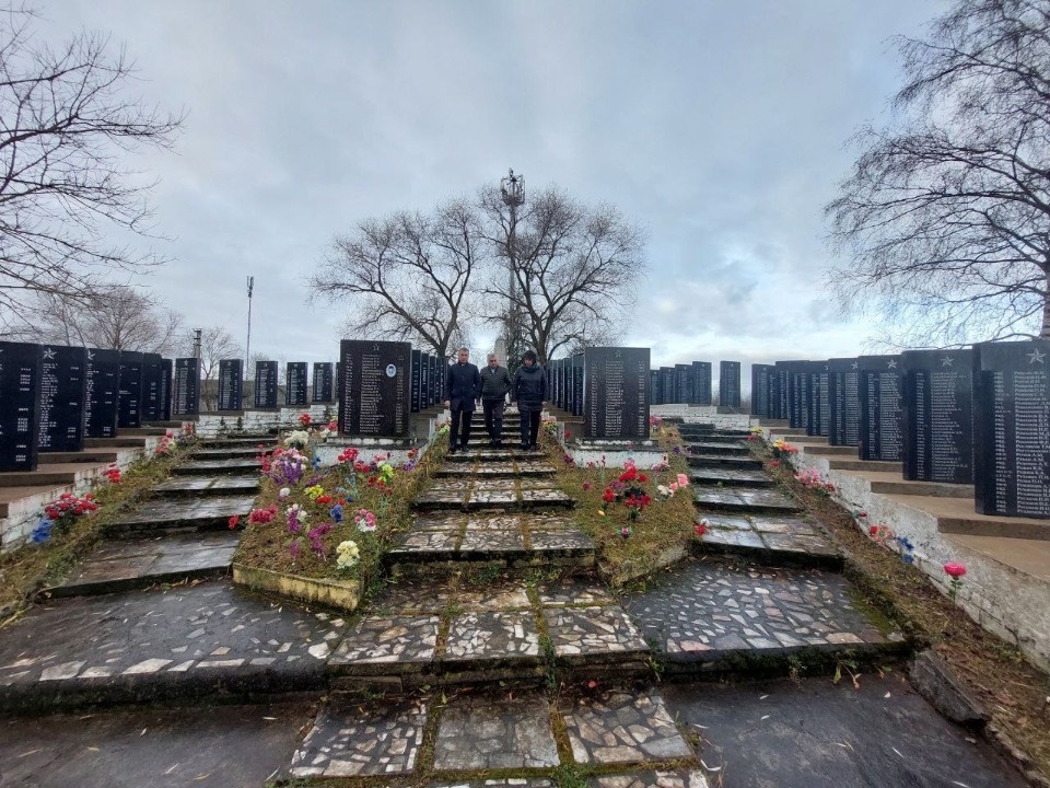 В деревне Ершово Псковского района на мемориале зажгут Вечный огонь В деревне Ершово Псковского района на мемориале зажгут Вечный огонь