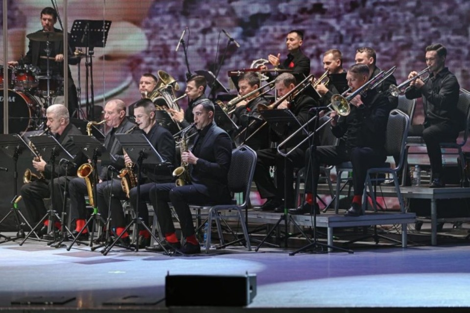 Первый концерт эстрадно-джазового оркестра Псковской области прошел с аншлагом