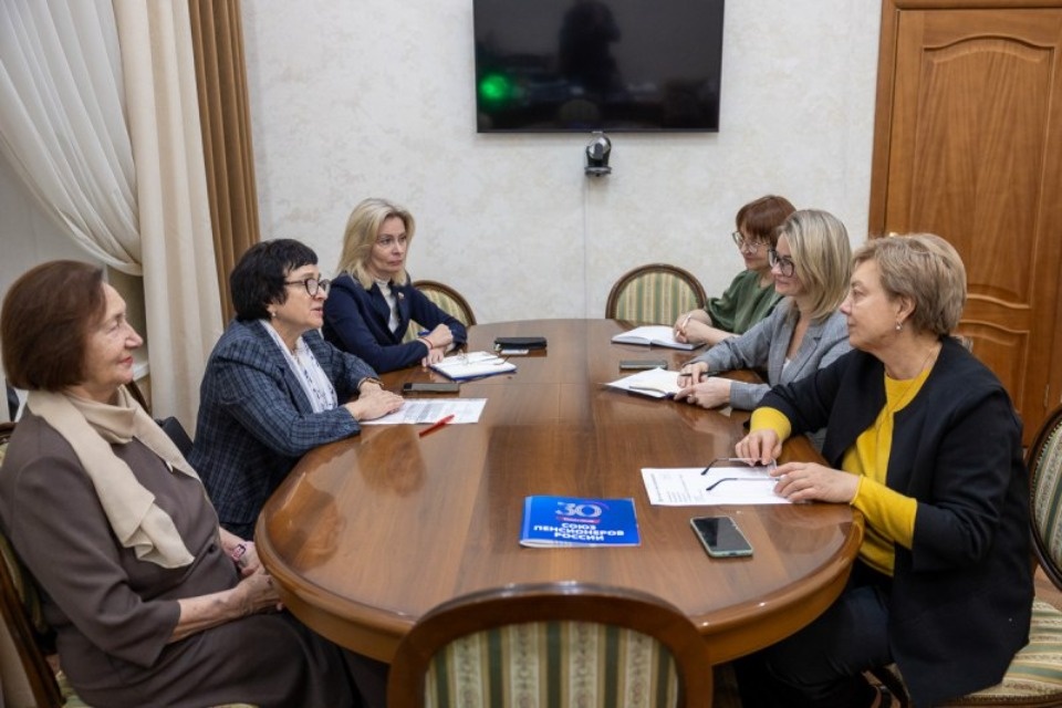 Вера Емельянова встретилась с руководством псковского отделения Союза пенсионеров