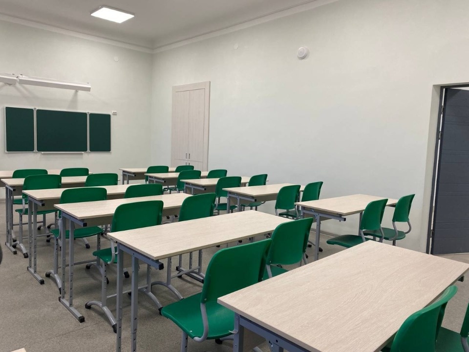 Капитальный ремонт школы №2 завершается в Пскове