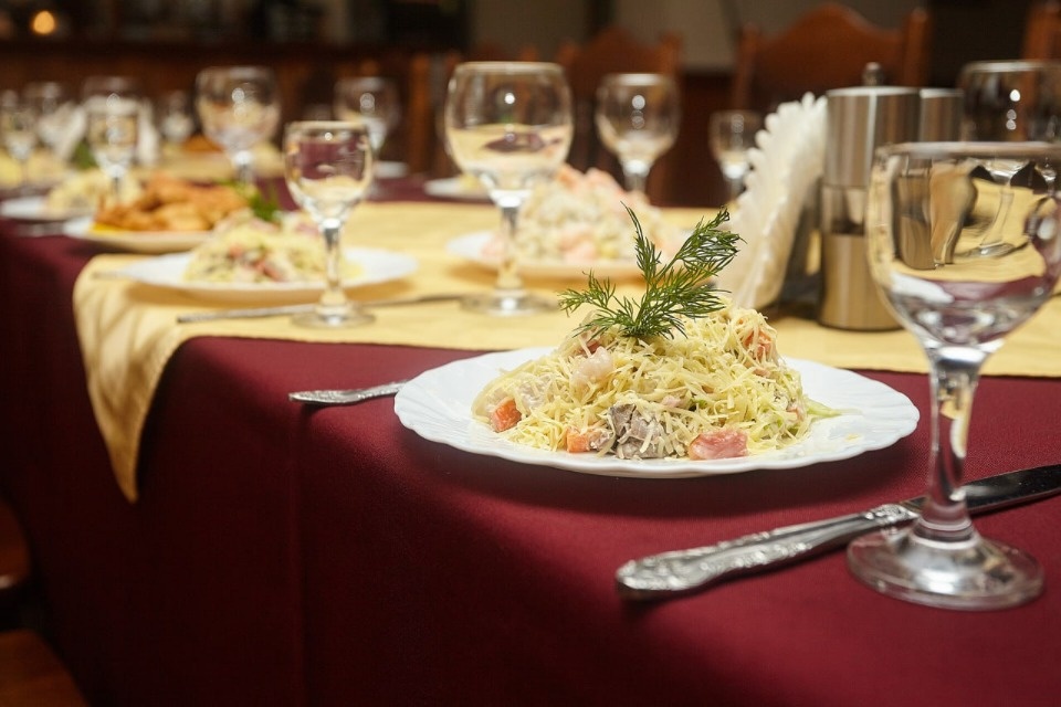 Псковский врач: Портить Новый год ЗОЖем не нужно Псковский врач: Портить Новый год ЗОЖем не нужно