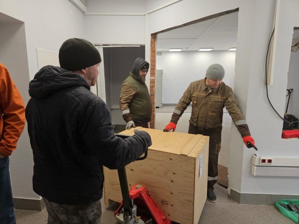 Монтаж МРТ-аппарата проводится в Псковской областной больнице Монтаж МРТ-аппарата проводится в Псковской областной больнице