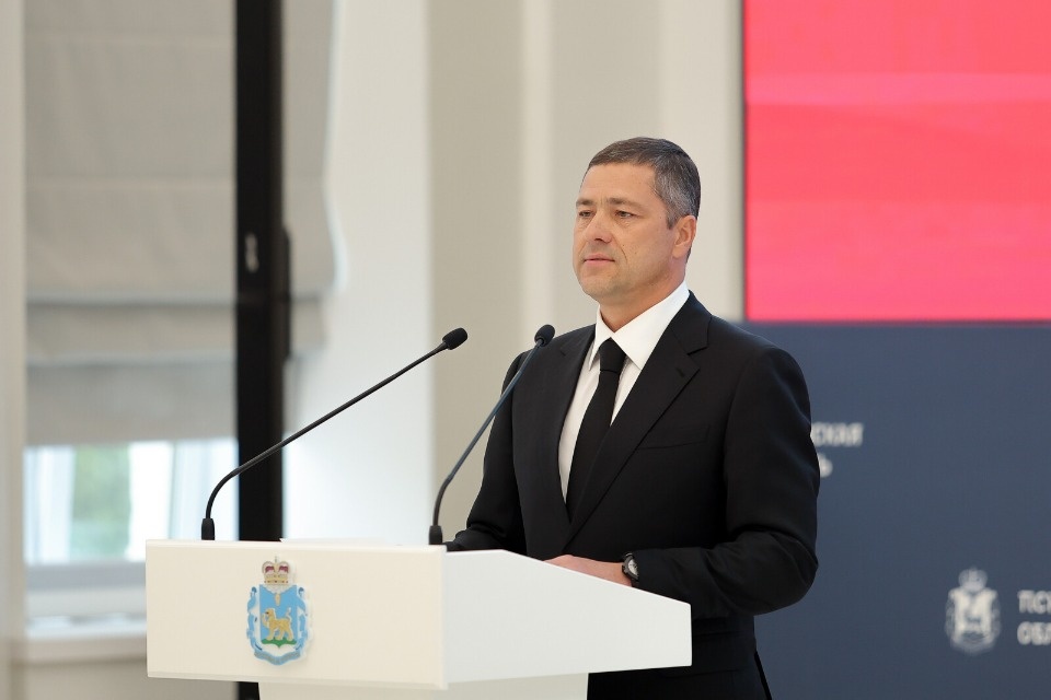 Маркировка зарубежного алкоголя позволит увеличить поступления в бюджет Псковской области 